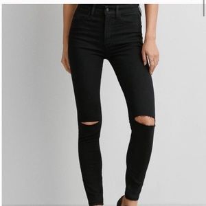 AE Super Hi Rise Jegging with Distressed Knees